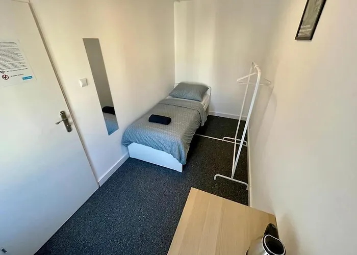 Fantastic Waw - Ch5 Room D317