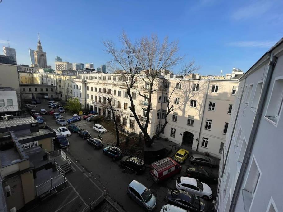 Fantastic Waw - Ch5 D317 Apartment *